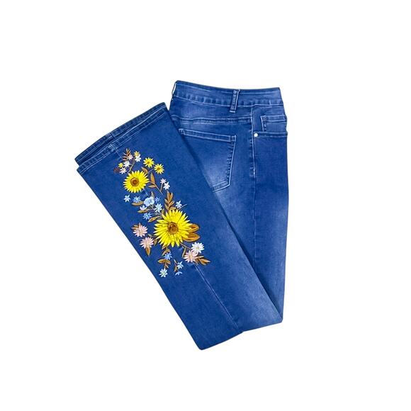 Telepatía Embroidered Flare Jeans - Women's Size 5/27 - Picture 6 of 9